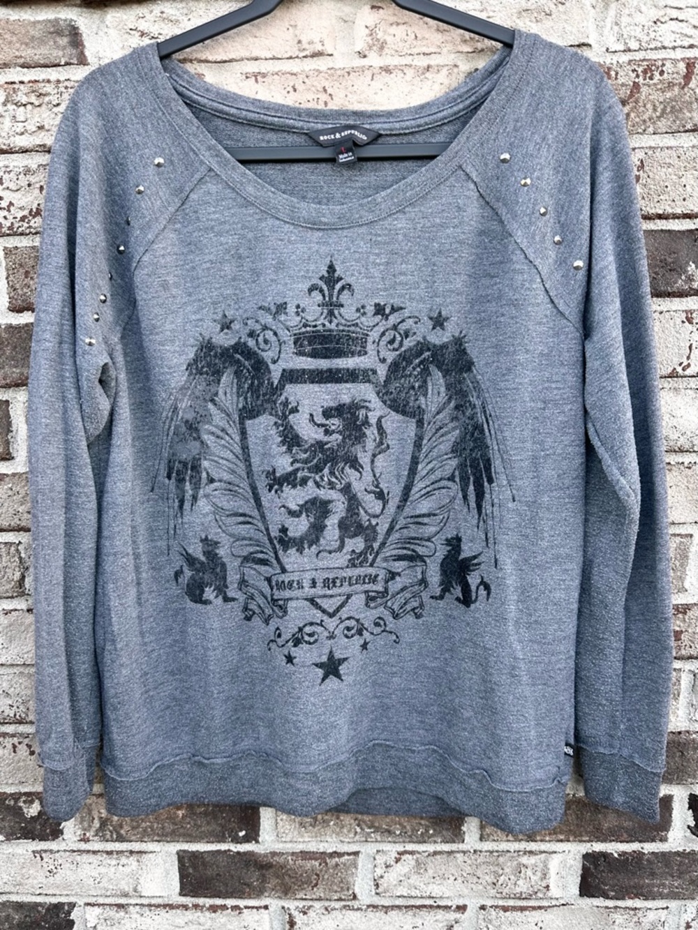 ROCK & REPUBLIC Gray Crewneck  Studded Sweatshirt